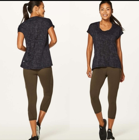 lululemon athletica Tops - Lululemon Camouflage Top Sz 4